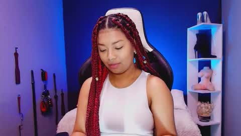 Snapshot of hot_chocolate_4u chatting on 11-22-25, 12:15 hot chocolate 4u online show from 11-22-25, 12:15