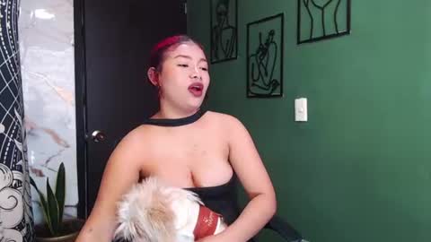 hot chocolate 4u online show from 06-24-26, 05:01