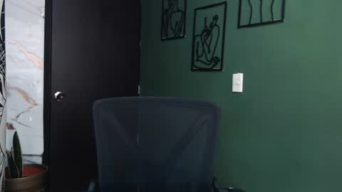 hot chocolate 4u online show from 07-09-26, 05:39