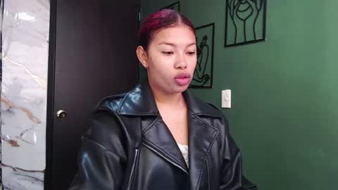 hot chocolate 4u online show from 07-26-26, 04:58