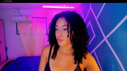 Snapshot of hot_couple07_ chatting on 10-02-25, 03:02 Hot Couple online show from 10-02-25, 03:02