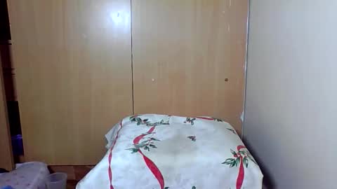 Snapshot of hot_ebony11 chatting on 02-12-26, 06:03 chooo pie online show from 02-12-26, 06:03