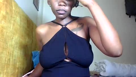 Snapshot of hot_ebony11 chatting on 02-16-26, 02:24 chooo pie online show from 02-16-26, 02:24