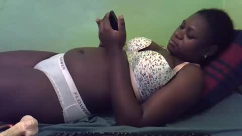 hot_girlly online show from 11-12-25, 01:44