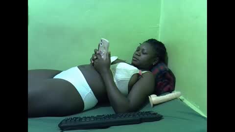 hot_girlly online show from 01-07-26, 03:53