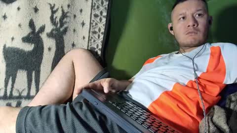 hot_guy36 online show from 03-06-26, 02:08