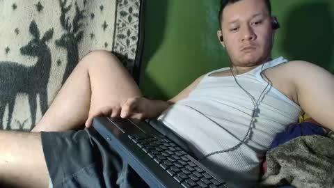 hot_guy36 online show from 04-18-26, 03:54