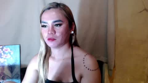 Snapshot of hot_jessyxoxo chatting on 07-28-26, 07:39 Jessy online show from 07-28-26, 07:39