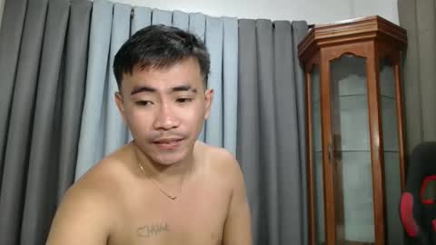hot_khevin online show from 10-18-25, 10:43