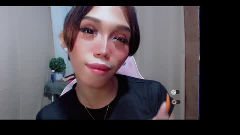 Snapshot of hot_khianna chatting on 05-02-26, 02:44 Khianna online show from 05-02-26, 02:44