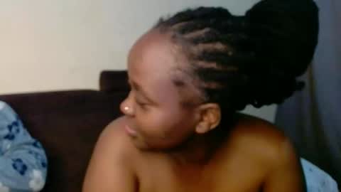 Snapshot of hot_linahh chatting on 11-23-25, 03:56 Linah online show from 11-23-25, 03:56