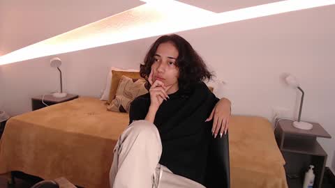 Alana online show from 01-04-25, 10:55