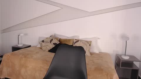 Alana online show from 01-25-25, 08:53