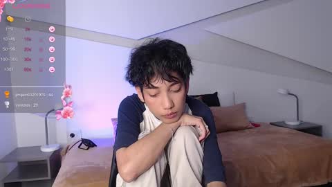 Alana online show from 03-08-25, 12:22