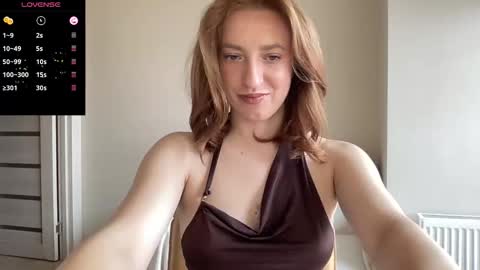 Lina online show from 10-08-25, 08:23