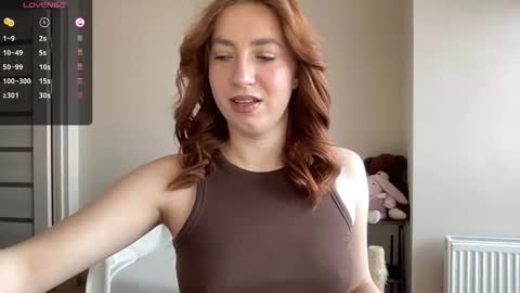 Snapshot of hot_lliinns chatting on 02-15-26, 09:52 Lina online show from 02-15-26, 09:52