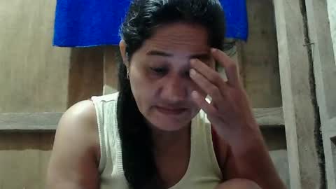 Snapshot of hot_mama09 chatting on 02-25-25, 01:41 hotmama online show from 02-25-25, 01:41