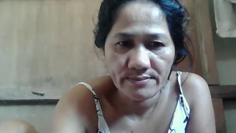 Snapshot of hot_mama09 chatting on 03-12-25, 05:02 hotmama online show from 03-12-25, 05:02