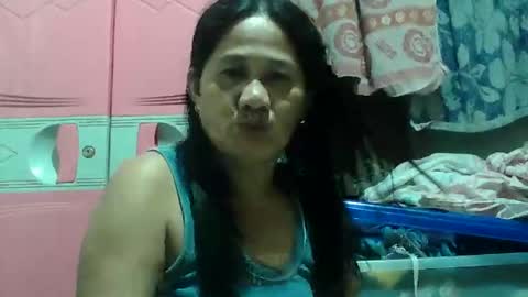 Snapshot of hot_mama09 chatting on 09-14-25, 11:42 hotmama online show from 09-14-25, 11:42