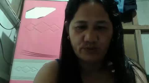 Snapshot of hot_mama09 chatting on 10-21-25, 07:58 hotmama online show from 10-21-25, 07:58