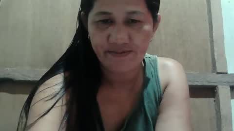 Snapshot of hot_mama09 chatting on 11-29-25, 11:02 hotmama online show from 11-29-25, 11:02