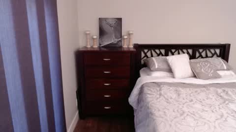 Rose Redwood online show from 09-28-25, 12:38