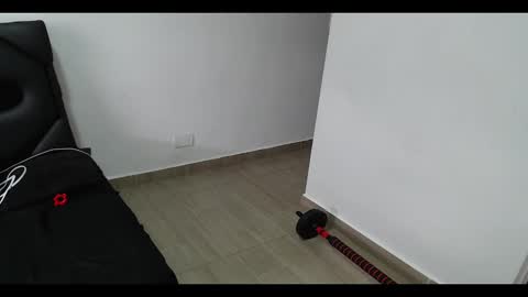 Snapshot of hot_mommymia chatting on 02-25-25, 05:04 Mia online show from 02-25-25, 05:04