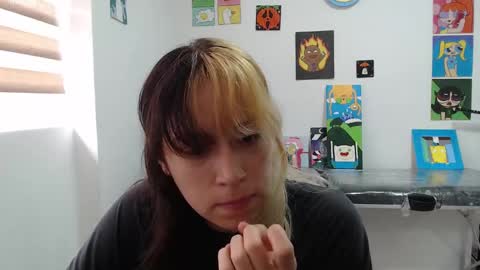 Snapshot of hot_mommymia chatting on 09-18-25, 05:15 Mia online show from 09-18-25, 05:15