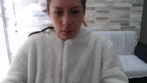 Snapshot of hot_mommymia chatting on 10-07-25, 02:14 Mia online show from 10-07-25, 02:14