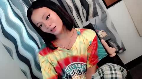 Snapshot of hot_n_spicy69 chatting on 02-20-25, 04:50 SWEET AGATHA online show from 02-20-25, 04:50