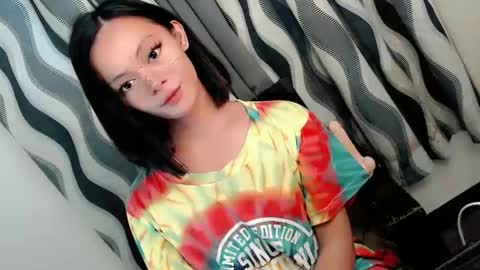 Snapshot of hot_n_spicy69 chatting on 03-06-25, 09:14 SWEET AGATHA online show from 03-06-25, 09:14