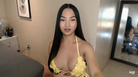 hot_nikki69 online show from 07-14-26, 06:46