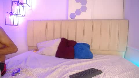 Snapshot of hot_people1 chatting on 11-14-25, 03:16 hot_people1 online show from 11-14-25, 03:16