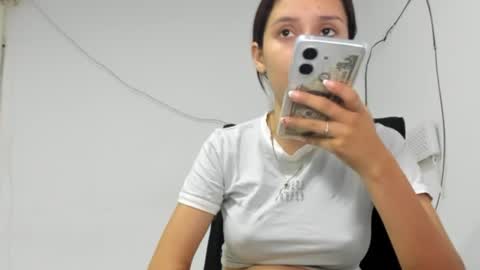 Snapshot of hot_pregnant_woman18 chatting on 07-28-26, 12:48 hot_pregnant_woman18 online show from 07-28-26, 12:48