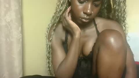 Snapshot of hot_pussy_ebony chatting on 11-01-25, 07:05 hot_pussy_ebony online show from 11-01-25, 07:05