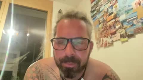 letmedoo2 online show from 10-16-25, 05:58