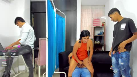 Vanesa Oliver and Andrew online show from 02-07-25, 01:53