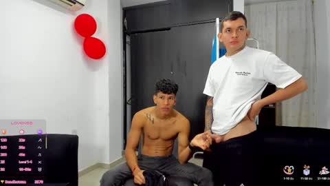 Vanesa Oliver and Andrew online show from 02-23-25, 01:32