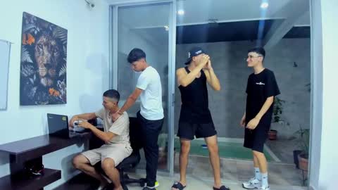 Vanesa Oliver and Andrew online show from 09-15-25, 02:11