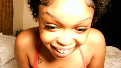 Snapshot of hot_sexxxy_baby chatting on 07-03-26, 10:16 Milly online show from 07-03-26, 10:16