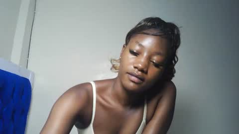 Milly online show from 07-21-26, 02:41