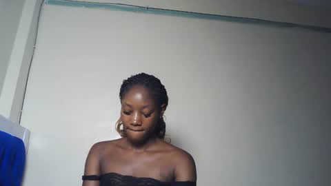 Milly online show from 07-22-26, 02:47