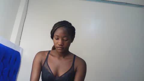 Milly online show from 07-29-26, 01:59