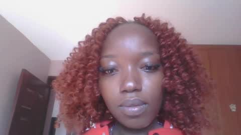 Snapshot of hot_sexy_beauty chatting on 07-28-26, 01:21 Mitchell online show from 07-28-26, 01:21