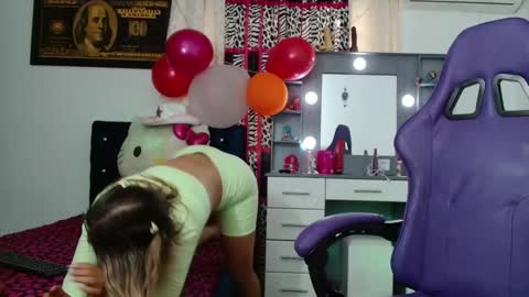 hot sexy bunny online show from 04-14-26, 03:40