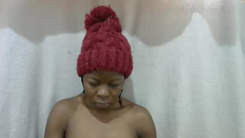 Snapshot of hot_shayla chatting on 06-09-26, 09:21 esiiii online show from 06-09-26, 09:21