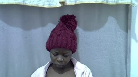 Snapshot of hot_shayla chatting on 07-12-26, 12:23 esiiii online show from 07-12-26, 12:23