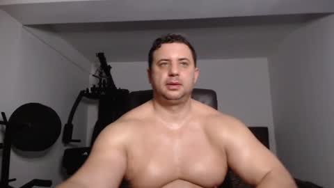 Snapshot of hot_stefano1 chatting on 12-08-24, 05:39 Stefano.. online show from 12-08-24, 05:39