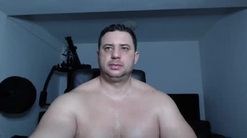 Snapshot of hot_stefano1 chatting on 12-29-24, 05:53 Stefano.. online show from 12-29-24, 05:53