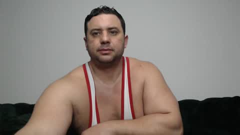 Snapshot of hot_stefano1 chatting on 01-12-25, 06:59 Stefano.. online show from 01-12-25, 06:59